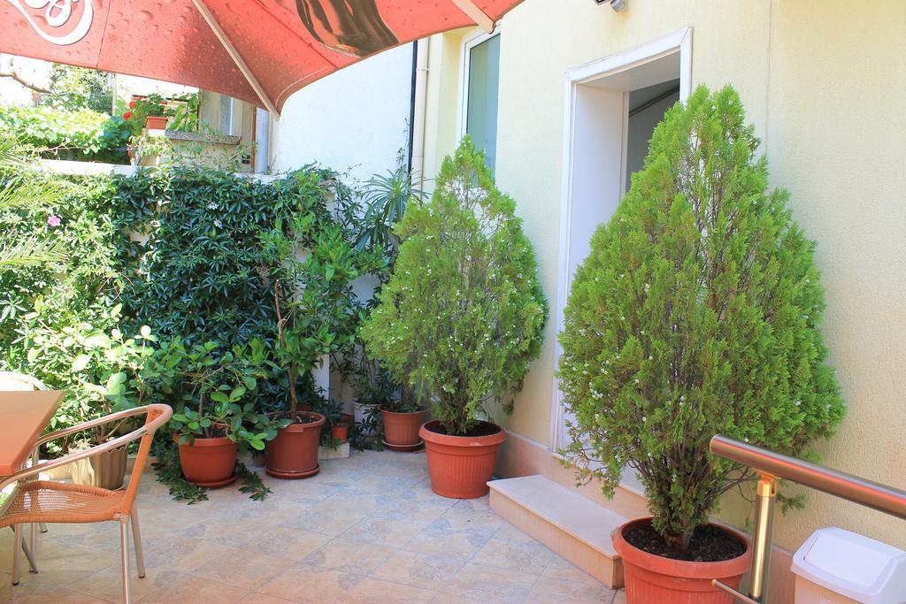 Stela Guest House Tsarevo Esterno foto