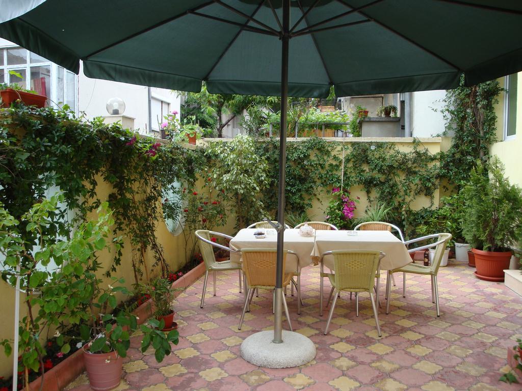 Stela Guest House Tsarevo Esterno foto